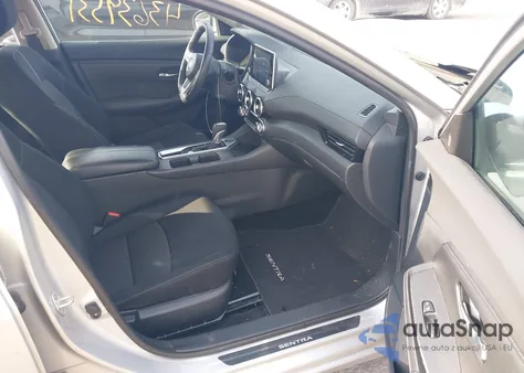 2021 Nissan Sentra Sv Xtronic Cvt z USA, uszkodzony, nr VIN 3N1AB8CV2MY208481